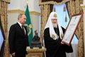 Патриарх Кирилл вручил Путину премию Всемирного русского народного собора