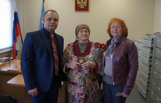 Ветерану к 9 мая дали гражданство России